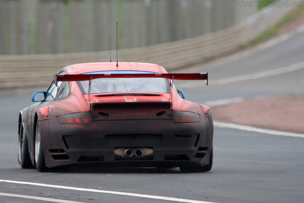 The Dirty Lizard - Chassis: WP0ZZZ99Z8S79914 - Entrant: Flying Lizards Motorsport - 2008 24 Hours of Le Mans