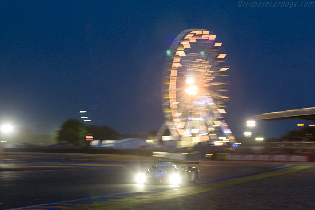 The famous Ferris wheel - Chassis: 908-03 - Entrant: Team Peugeot Total - 2008 24 Hours of Le Mans