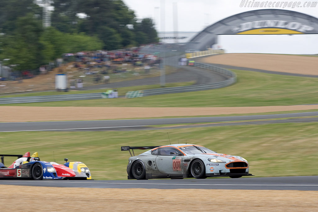 Very colourful ! - Chassis: DBR9/7 - Entrant: Aston Martin Racing - 2008 24 Hours of Le Mans