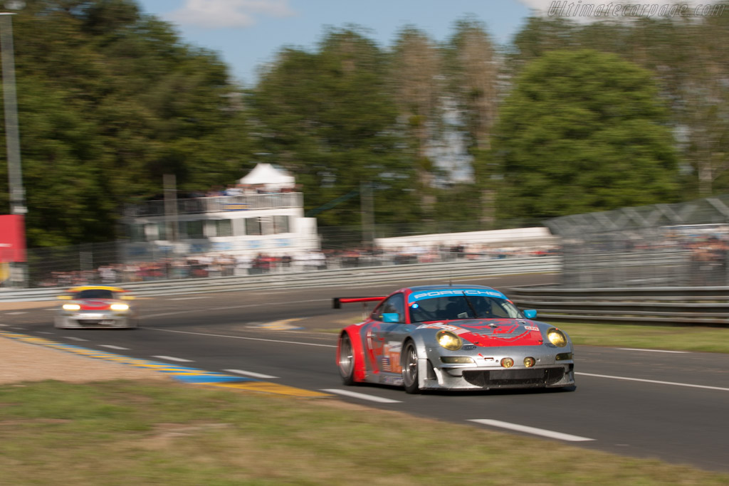 Porsche 997 GT3 RSR - Chassis: WP0ZZZ99Z9S7999913  - 2012 24 Hours of Le Mans