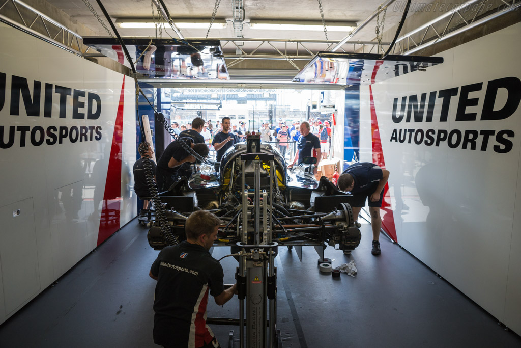 Ligier JSP217 Gibson - Chassis: OR05-07 - Entrant: United Autosports - Driver: Will Owen / Hugo de Sadeleer / Felipe Albuquerque - 2017 24 Hours of Le Mans
