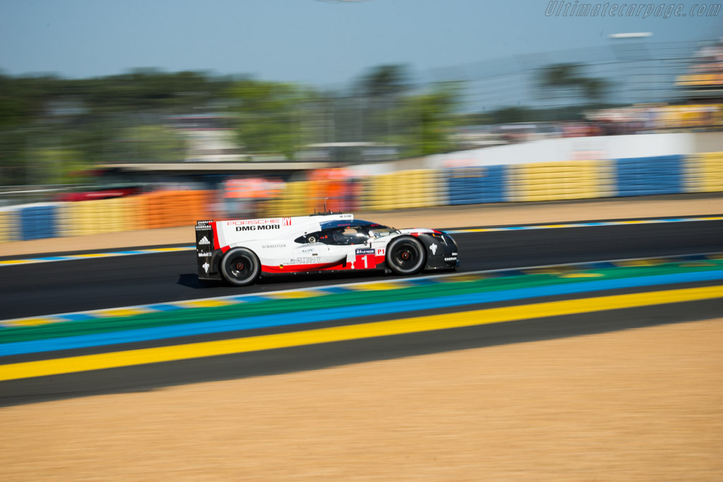 Porsche 919 Hybrid - Chassis: 1704 - Entrant: Porsche LMP Team - Driver: Neil Jani / Andre Lotterer / Nicholas Tandy - 2017 24 Hours of Le Mans