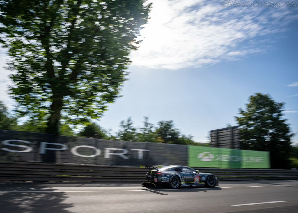 Aston Martin Vantage - Chassis: GTE-003 - Entrant: Aston Martin Racing - Driver: Paul Dalla Lana / Pedro Lamy / Mathias Lauda - 2018 24 Hours of Le Mans
