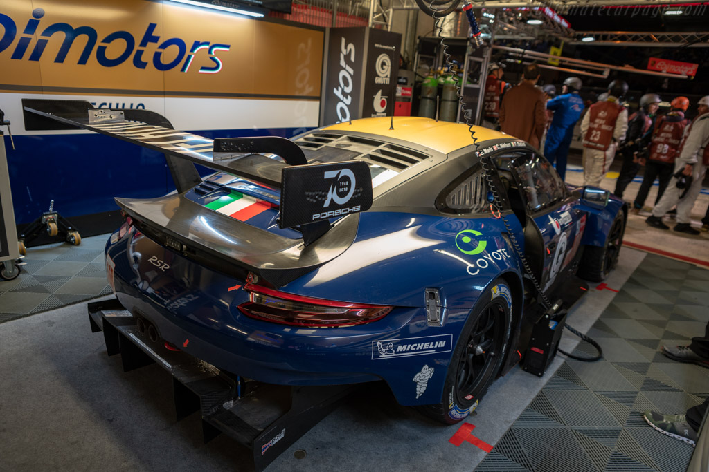 Aston Martin Vantage - Chassis: GTE-001 - Entrant: TF Sport - Driver: Salih Yoluc / Euan Hankey / Charles Eastwood - 2018 24 Hours of Le Mans