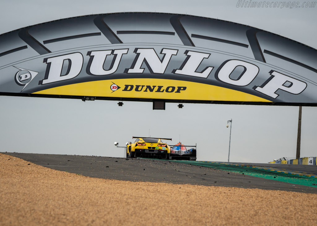 Chevrolet Corvette C7.R - Chassis: C7RGT-006 - Entrant: Corvette Racing - Driver: Oliver Gavin / Tommy Milner / Marcel Fässler - 2018 24 Hours of Le Mans