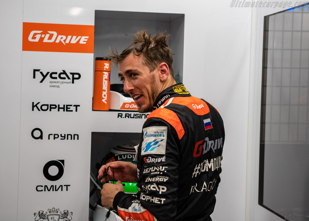 In the pitlane   - 2018 24 Hours of Le Mans