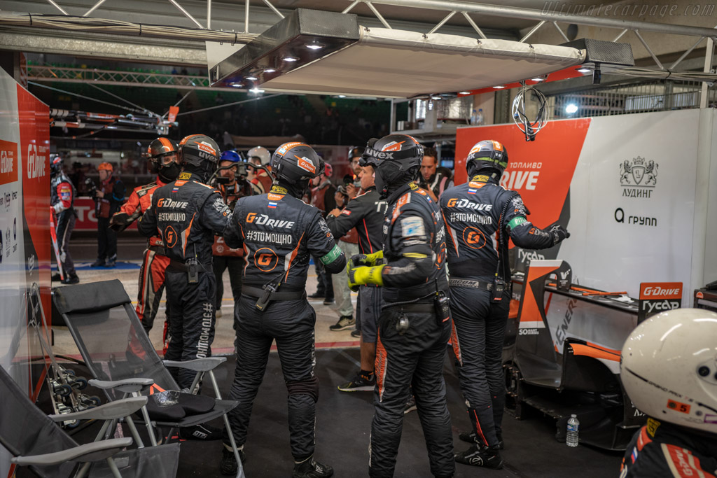 In the pitlane   - 2018 24 Hours of Le Mans
