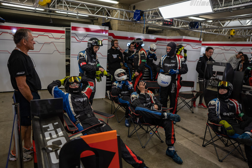 In the pitlane   - 2018 24 Hours of Le Mans
