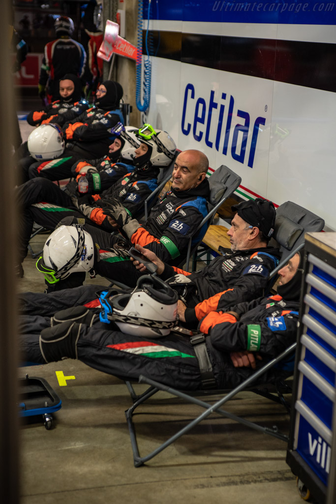 In the pitlane   - 2018 24 Hours of Le Mans