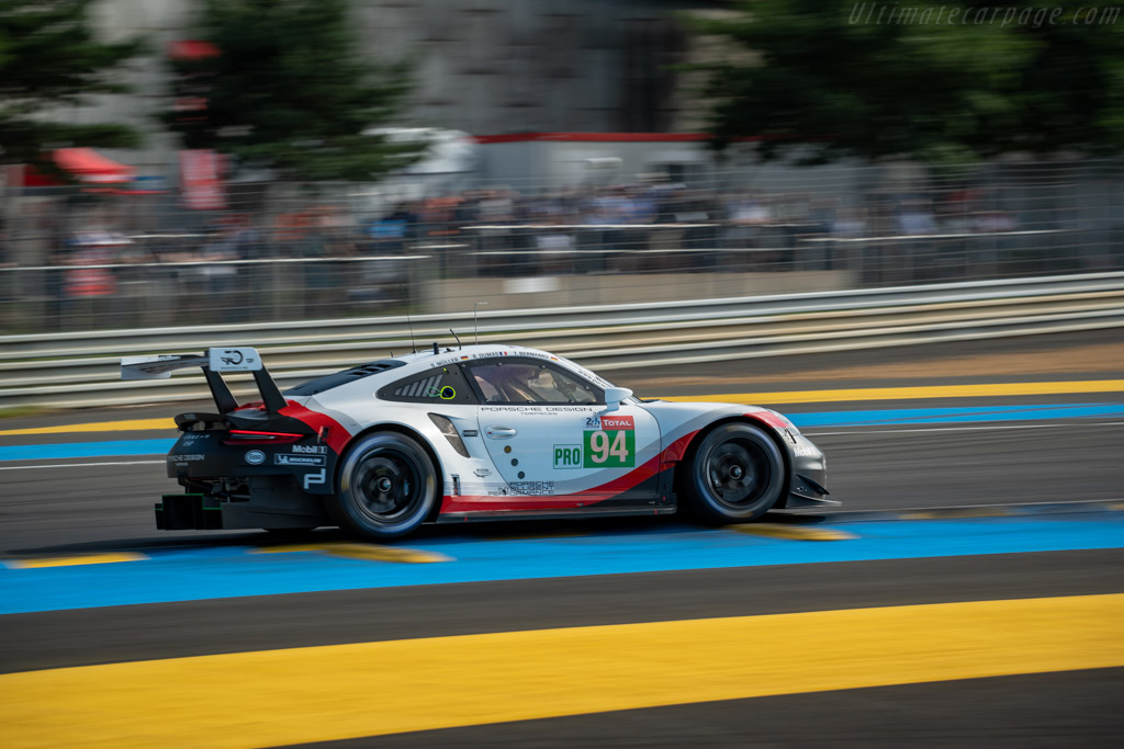 Porsche 911 RSR - Chassis: WP0ZZZ99ZHS199902 - Entrant: Porsche GT Team - Driver: Romain Dumas / Timo Bernhard / Sven Müller - 2018 24 Hours of Le Mans