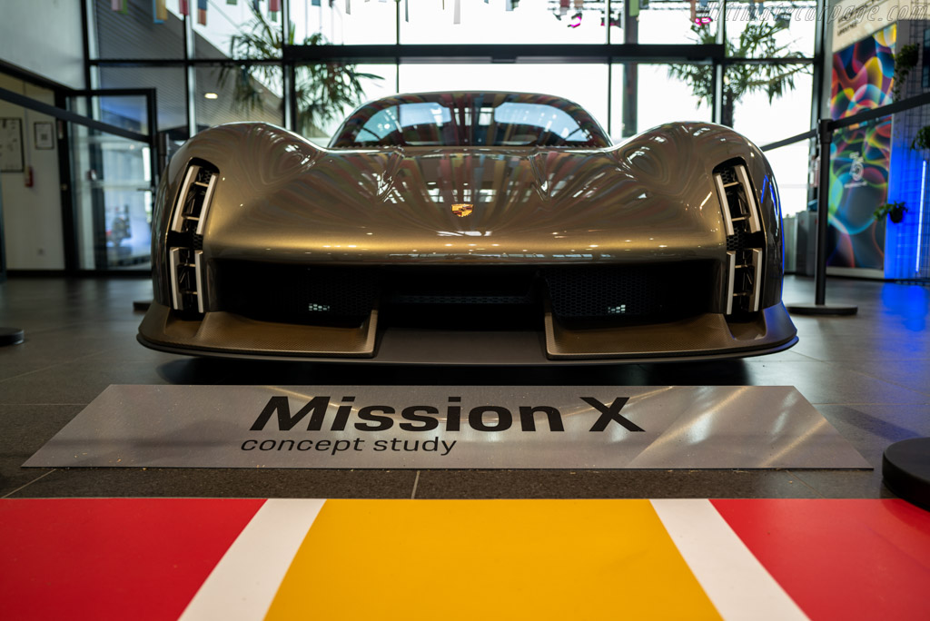 Porsche Mission X   - 2023 24 Hours of Le Mans