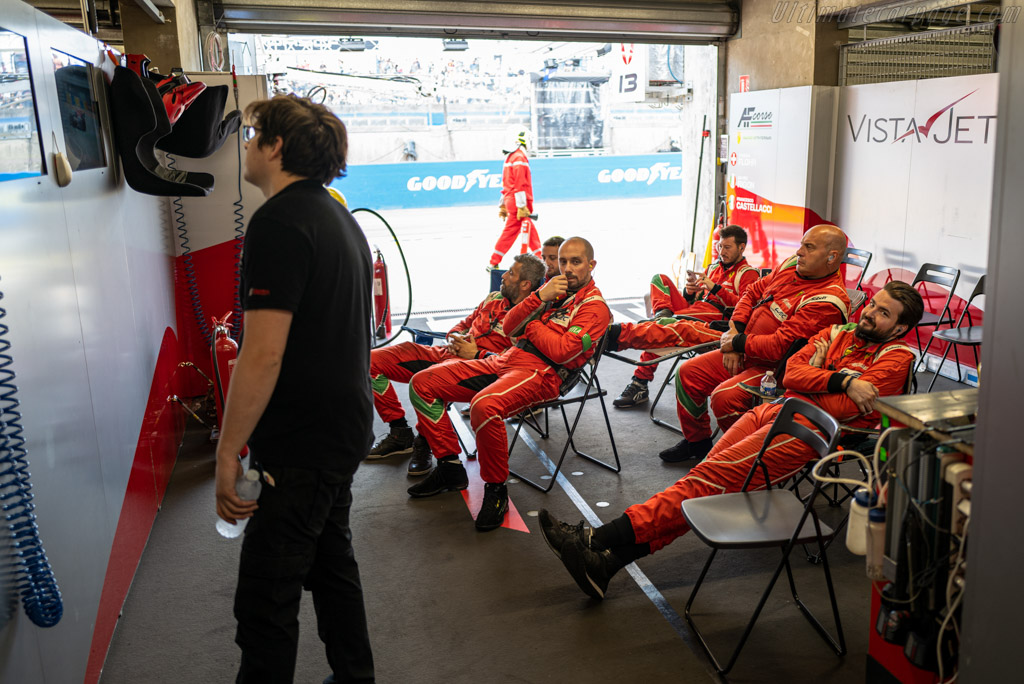 The Pits   - 2023 24 Hours of Le Mans