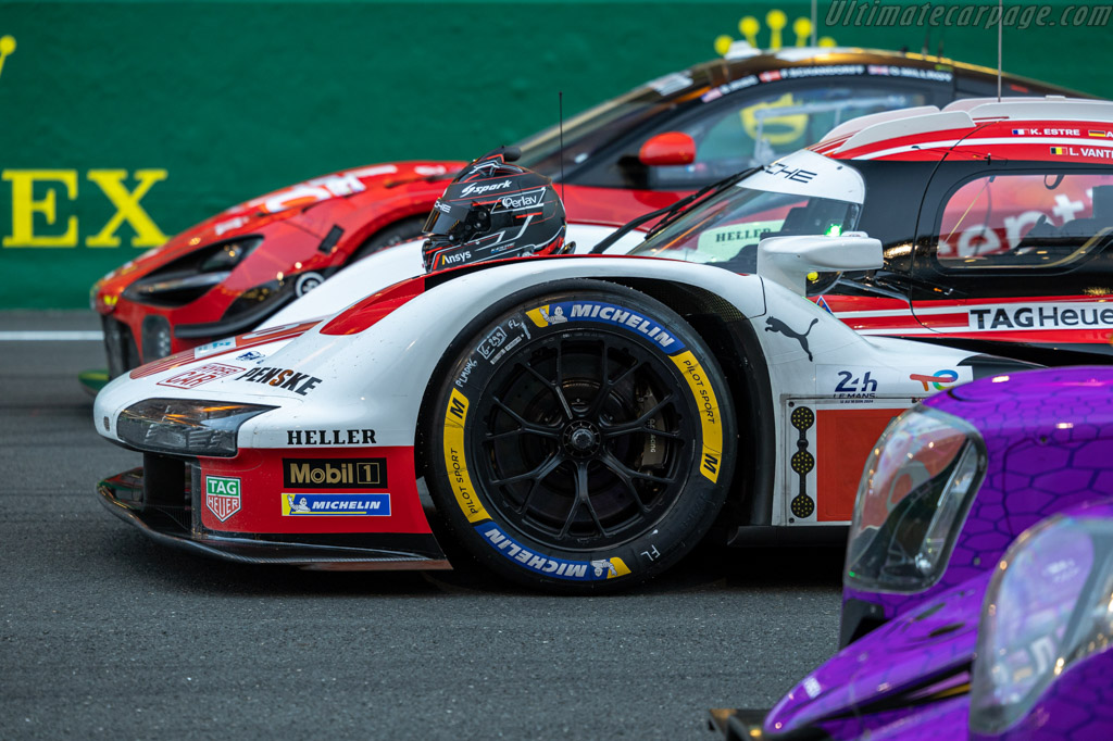 Porsche 963 - Chassis: 125 - Entrant: Porsche Penske Motorsport - Driver: Kévin Estre / André Lotterer / Laurens Vanthoor - 2024 24 Hours of Le Mans