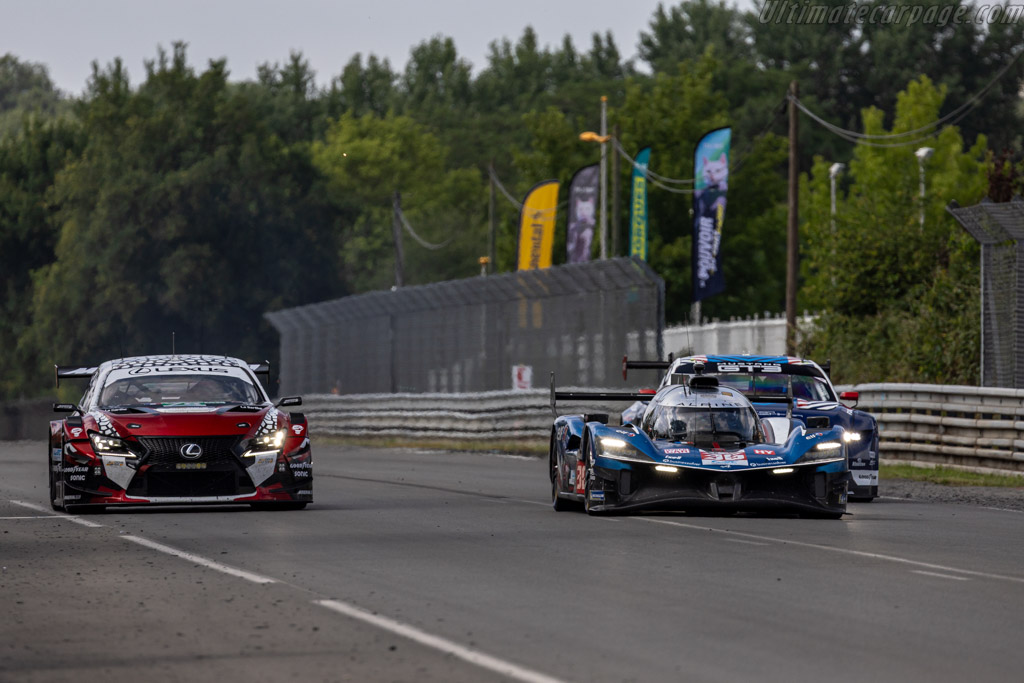 Alpine A424 - Chassis: 01 - Entrant: Alpine Endurance Team - Driver: Mick Schumacher / Frédéric Makowiecki / Jules Gounon - 2025 24 Hours of Le Mans