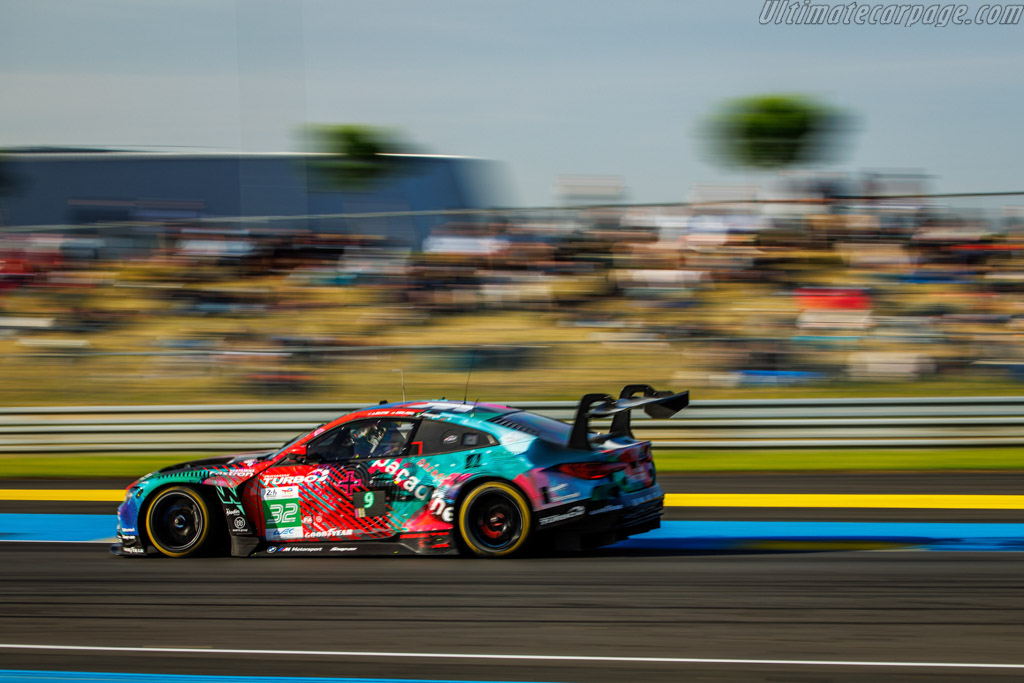 BMW M4 GT3 EVO - Chassis: 22093 - Entrant: Team WRT - Driver: Darren Leung / Sean Gelael / Augusto Farfus - 2026 24 Hours of Le Mans