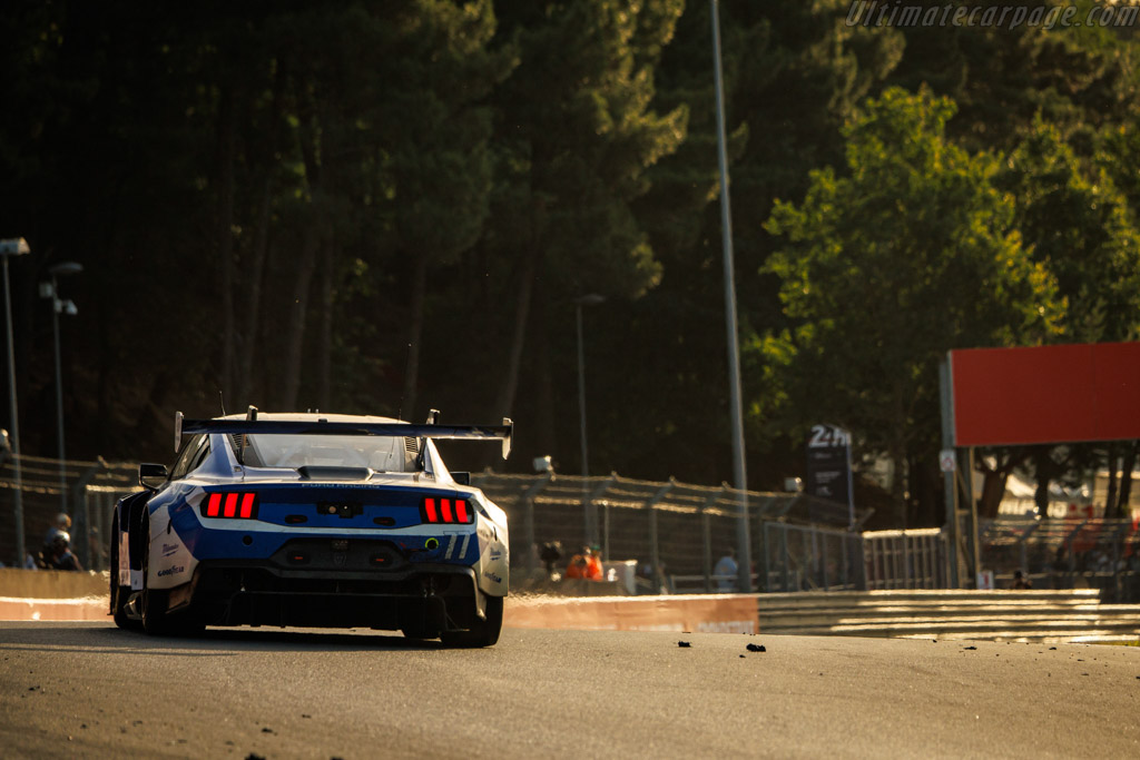 Ford Mustang GT3 - Chassis: FP GT3 002 - Entrant: Proton Competition - Driver: Eric Powell / Ben Tuck / Sebastian Priaulx - 2026 24 Hours of Le Mans