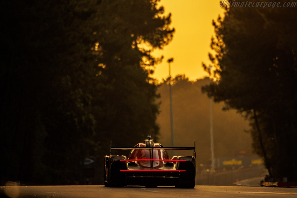 Genesis GMR-001 - Chassis: LMDH 020 - Entrant: Genesis Magma Racing - Driver: Mathieu Jaminet / Paul-Loup Chatin / Daniel Juncadella - 2026 24 Hours of Le Mans