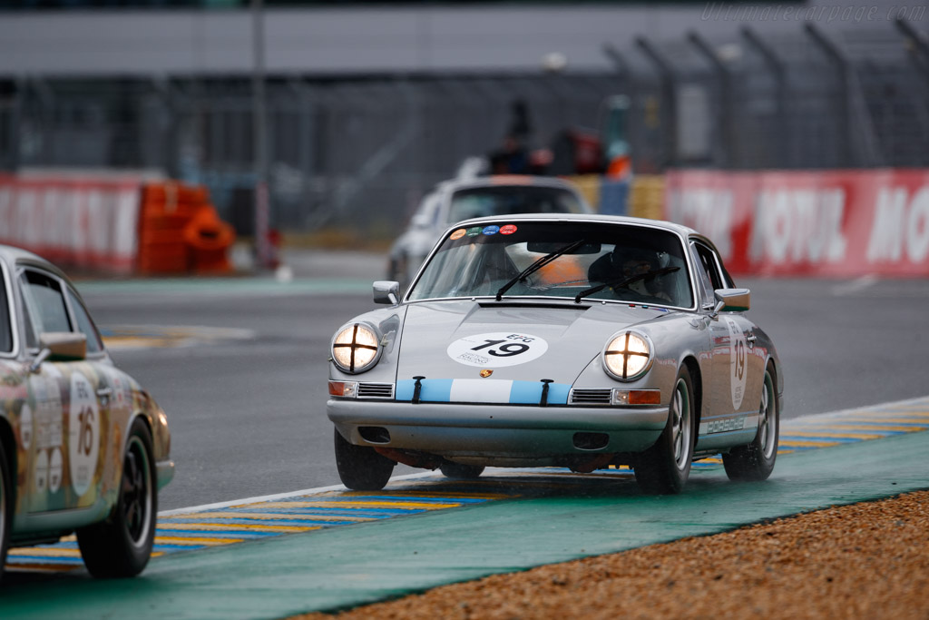 Porsche 911 - Chassis: 301068 - Driver: Jose Ruben Zanchetta / James Turner - 2021 Historic Racing by Peter Auto