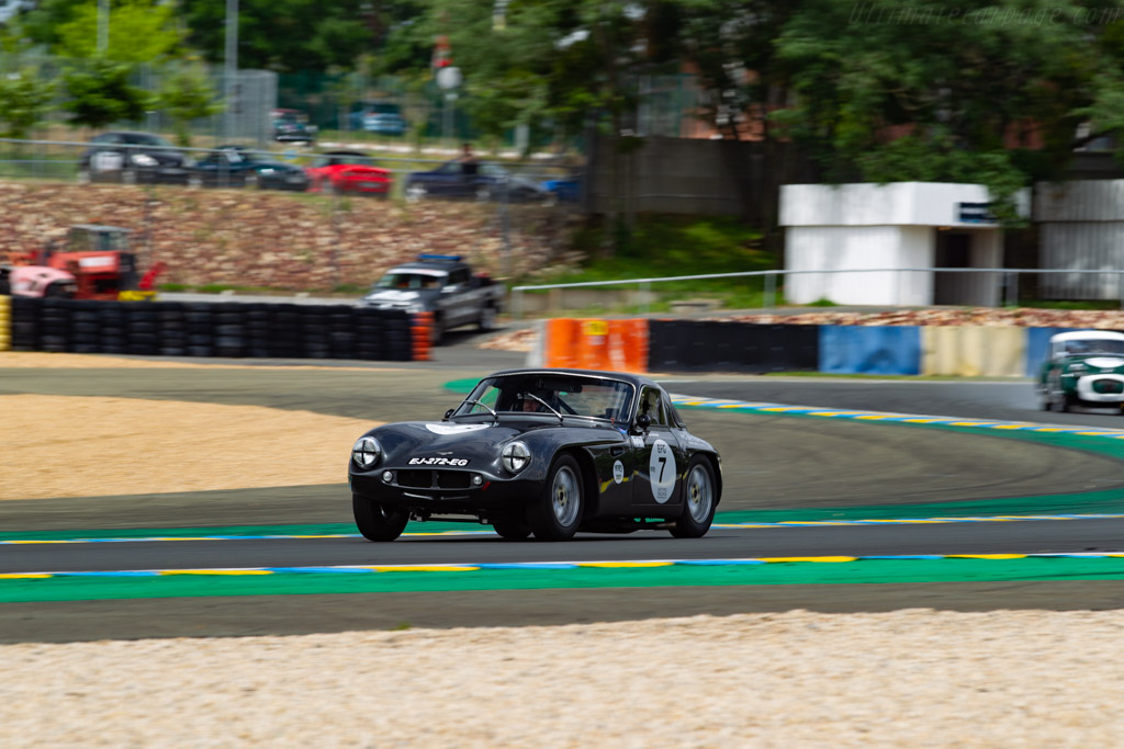 TVR Grantura Mk III - Chassis: 8642 - Driver: Eugène Deleplanque - 2021 Historic Racing by Peter Auto