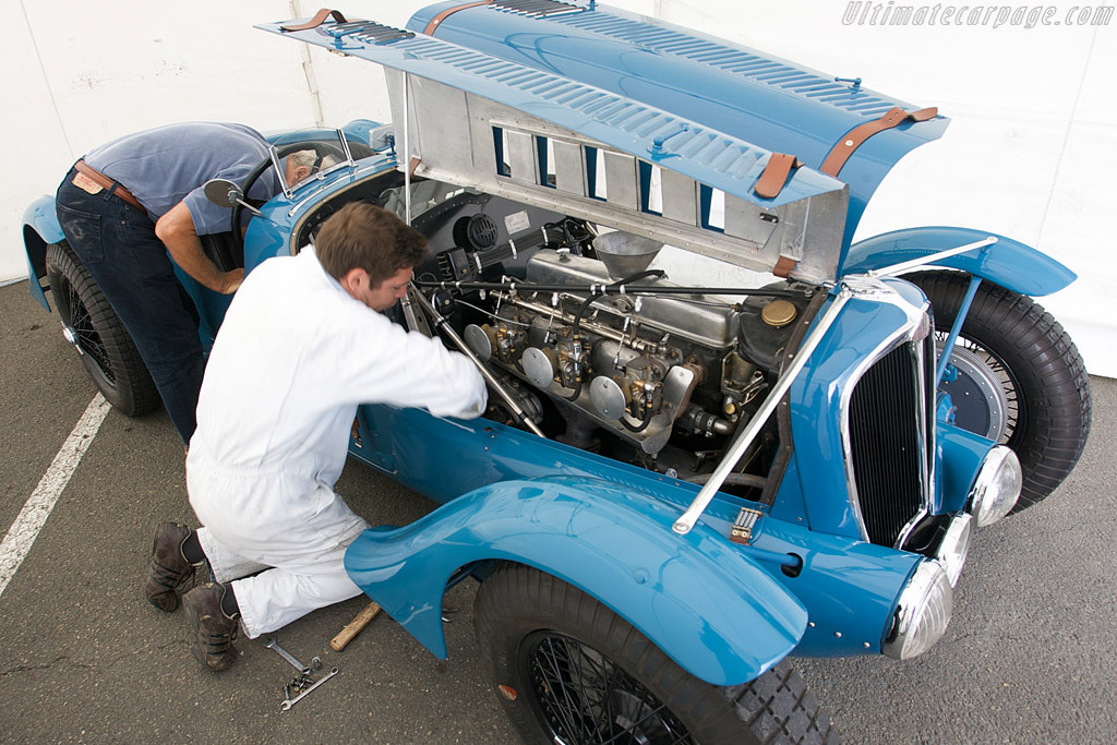 Final preparations   - 2008 Le Mans Classic