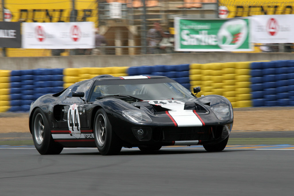 Ford GT40 - Chassis: GT40P/1023 - Driver: Christian Glasel - 2008 Le Mans Classic