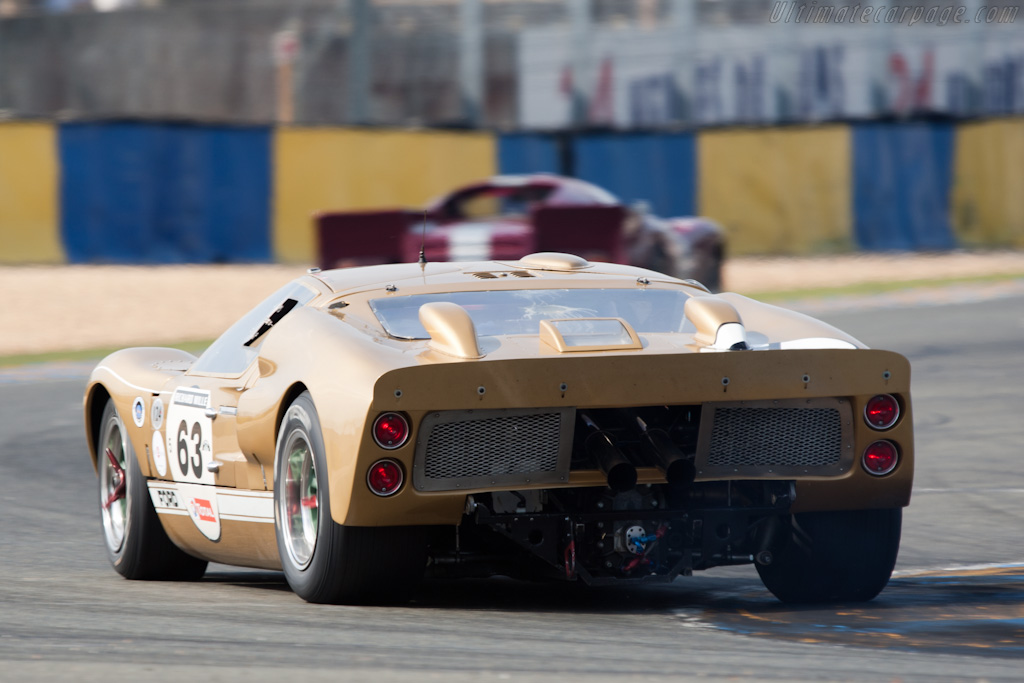 Ford GT40 MkII - Chassis: GT40P/1016  - 2010 Le Mans Classic