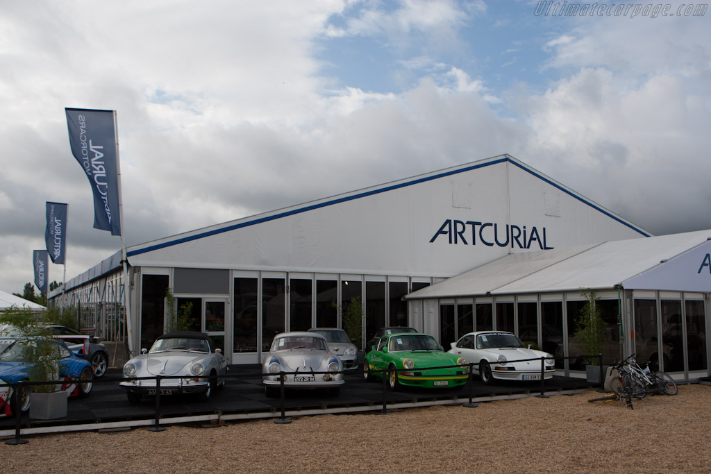 Artcurial Motorcars Auction   - 2012 Le Mans Classic