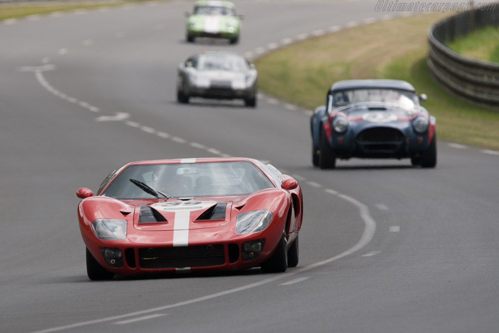 Ford GT40 - Chassis: GT40P/1022  - 2012 Le Mans Classic