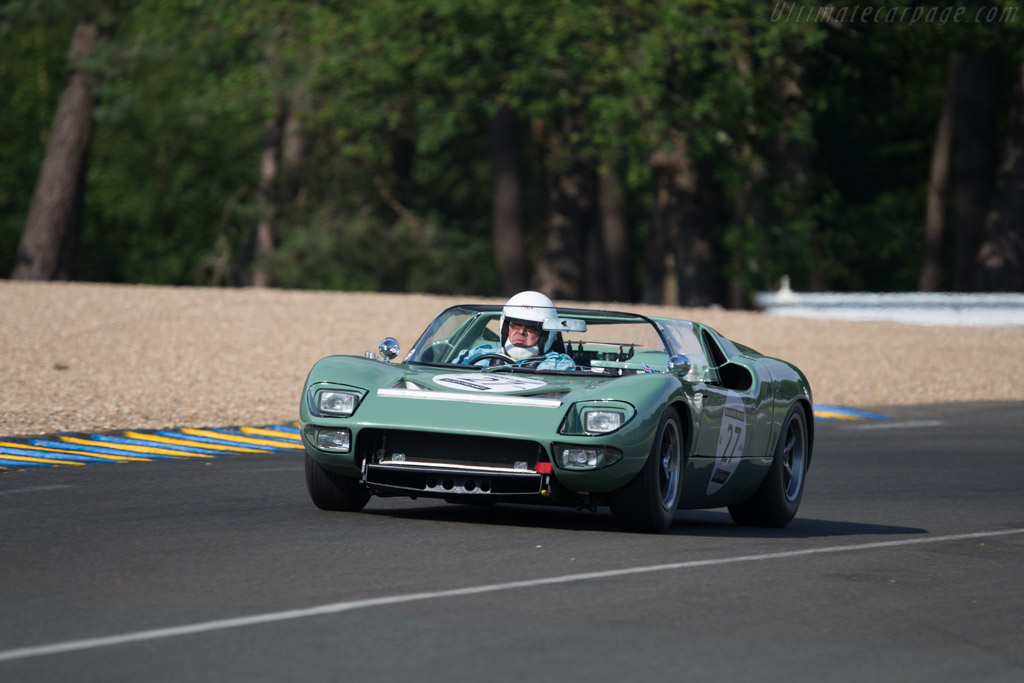 Ford GT Roadster - Chassis: GT/111 - Driver: Rui Silva / Joao Silva - 2014 Le Mans Classic