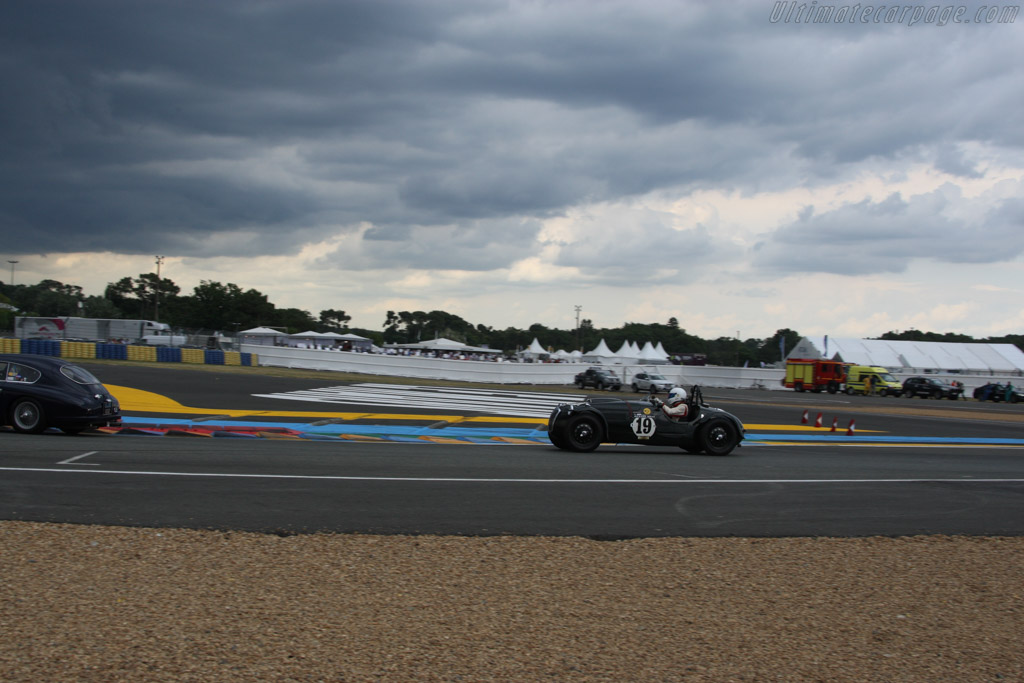 Frazer Nash Le Mans Replica - Chassis: 421/100/159 - Driver: Ian Dalglish / Joe Twyman - 2014 Le Mans Classic