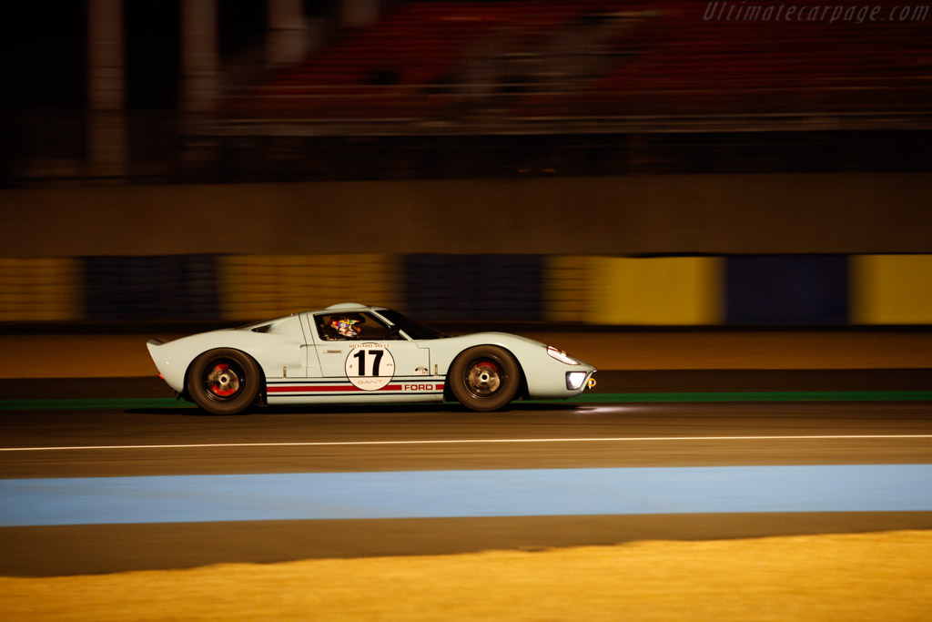 Ford GT40 - Chassis: GT40P/1025 - Driver: Shaun Lynn - 2018 Le Mans Classic