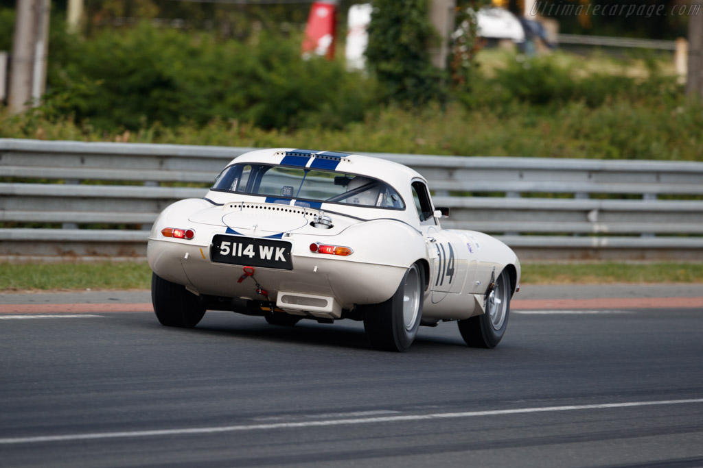 Jaguar E-Type - Chassis: 850664 - Driver: Carlos Monteverde / Gary Pearson - 2018 Le Mans Classic