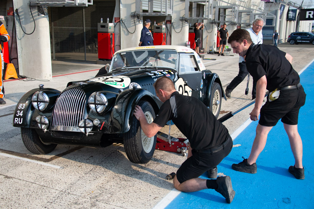 Morgan +4 SS - Chassis: 4866 - Driver: John Emberson / Mike Bell - 2018 Le Mans Classic