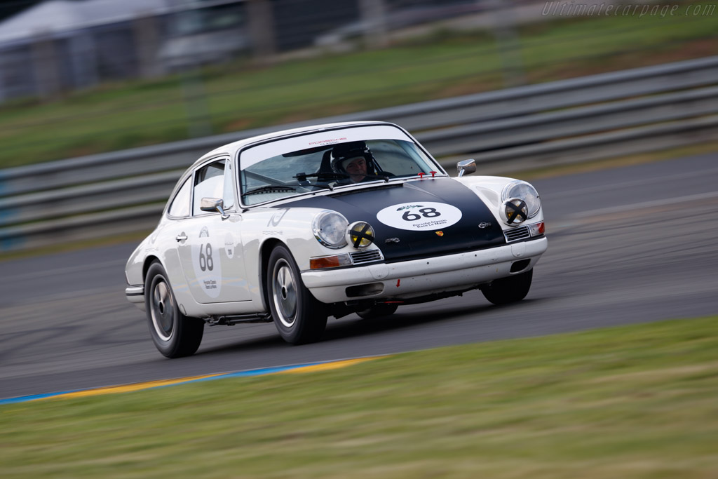 Porsche 911 - Chassis: 302534 - Driver: Serge Libens - 2018 Le Mans Classic