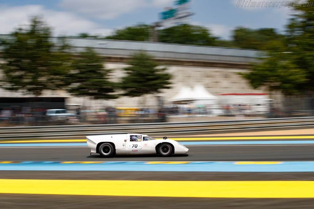 Lola T70 Mk3B  - Driver: Pierre-Alain France - 2023 Le Mans Classic
