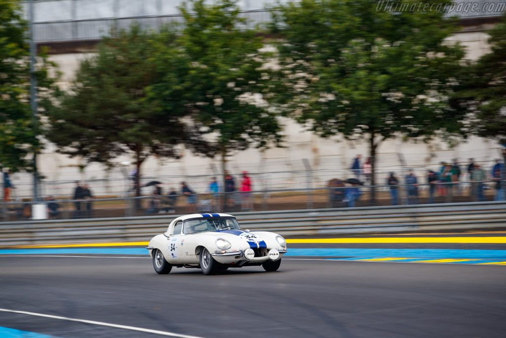 Jaguar E-Type  - Driver: Gregor Fisken / Christoff Cowens - 2025 Le Mans Classic