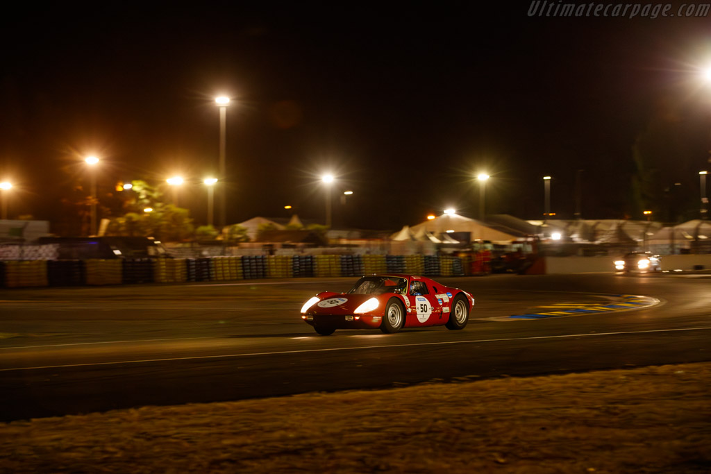 Porsche 904/6  - Driver: Carlos De Quesada / Catesby Jones - 2025 Le Mans Classic