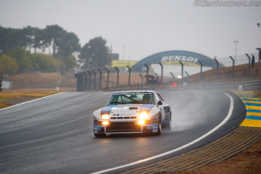 Porsche 924 Carrera GTR - Chassis: WP0ZZZ93ZBS720008 - Driver: Pierre-Arnaud De Lacharriere / Eric Broutin - 2025 Le Mans Classic
