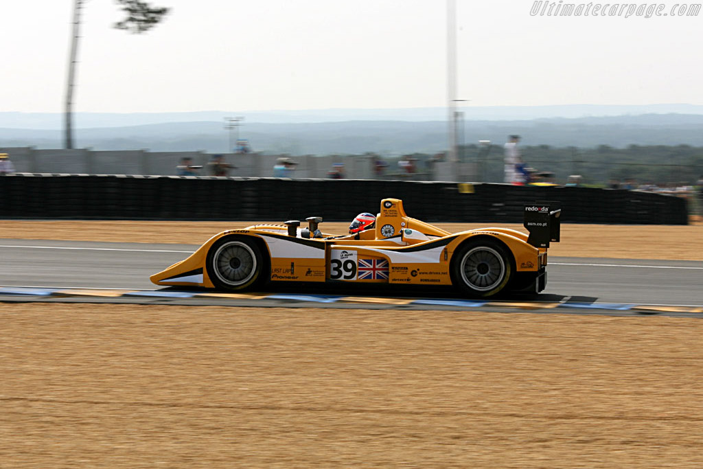 Lola B05/40 AER - Chassis: B0540-HU01 - Entrant: Chamberlain Synergy - 2006 24 Hours of Le Mans Preview