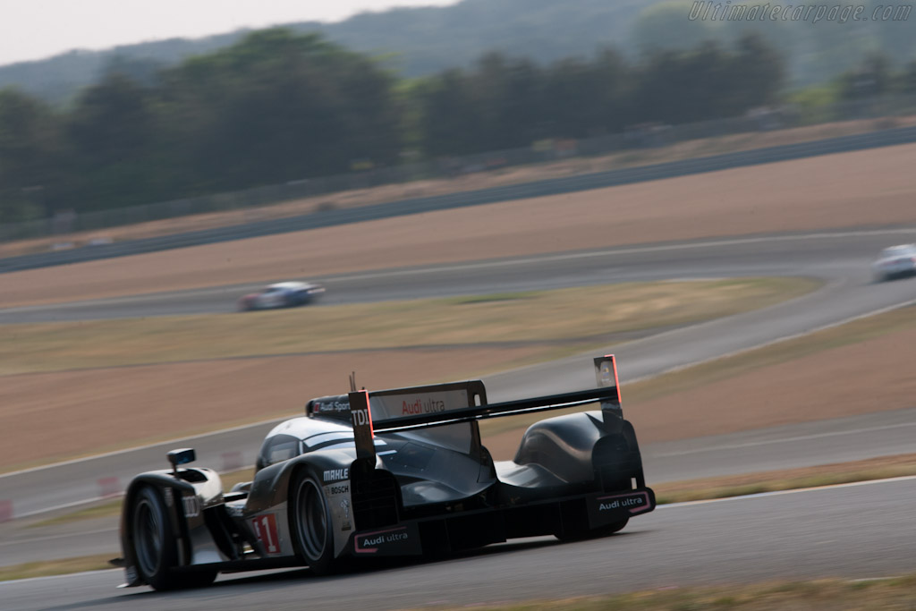 Audi R18 TDI - Chassis: 104  - 2011 Le Mans Test