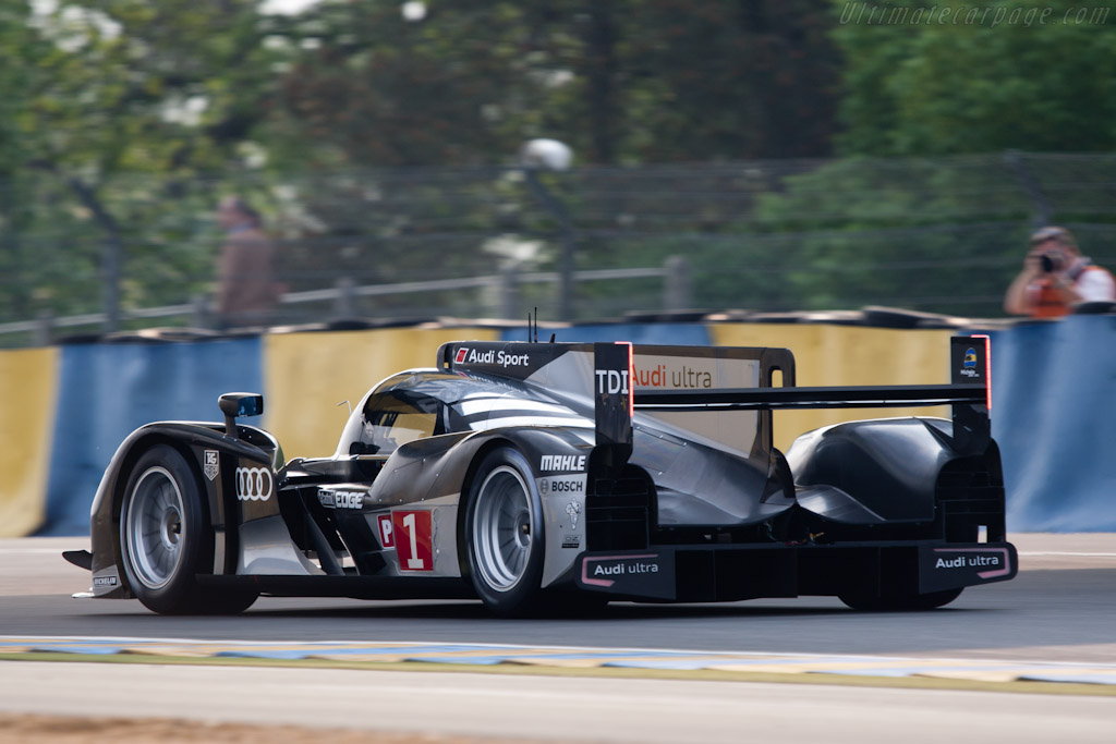 Audi R18 TDI - Chassis: 104  - 2011 Le Mans Test