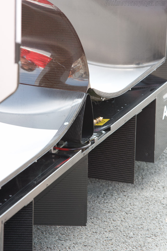 Audi R18 TDI - Chassis: 105  - 2011 Le Mans Test