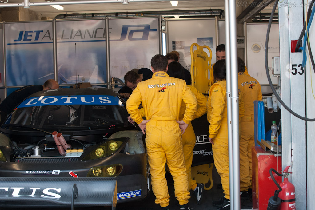 Extraction Team Practice   - 2011 Le Mans Test