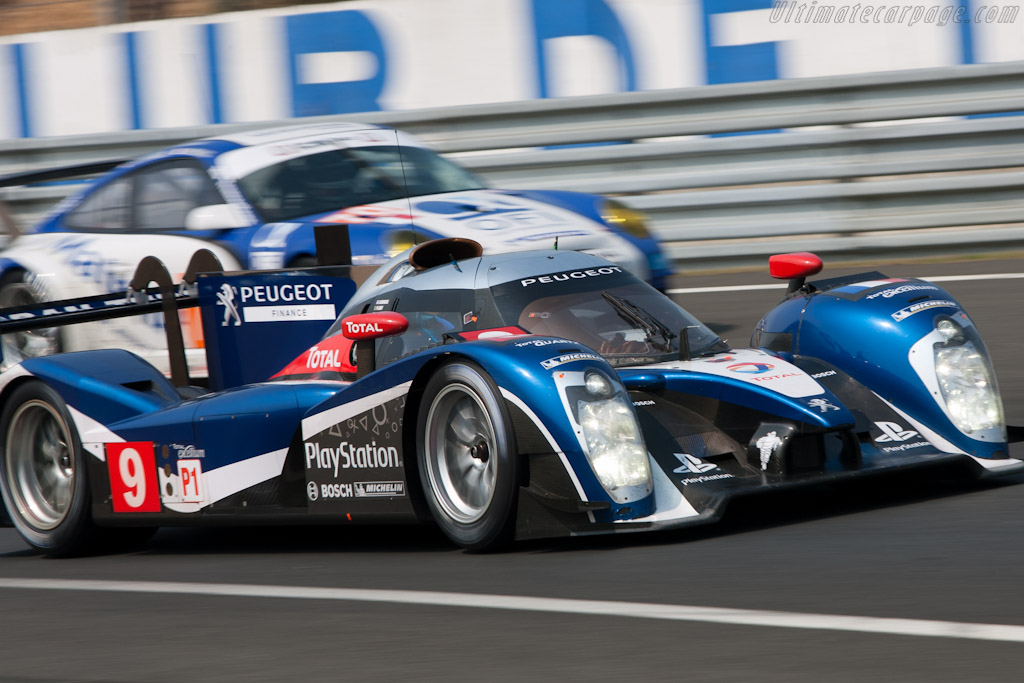 Peugeot 908 - Chassis: 908-03  - 2011 Le Mans Test