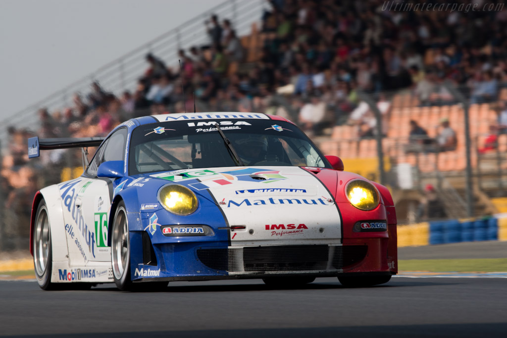 Porsche 997 GT3 RSR - Chassis: WP0ZZZ99Z9S799915  - 2011 Le Mans Test