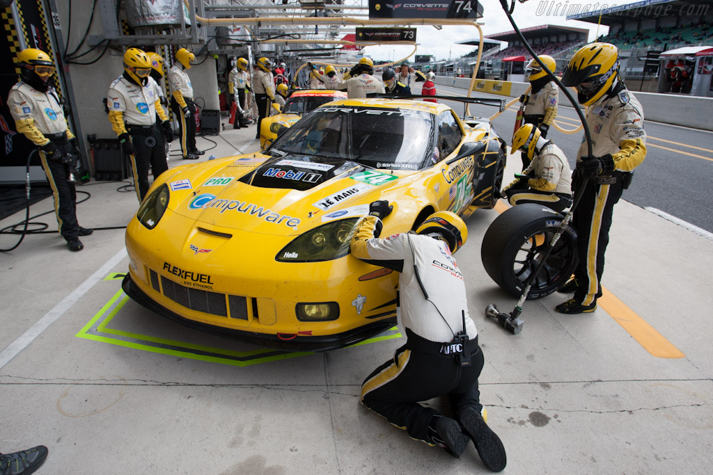 Corvette Racing - Chassis: 12-02  - 2012 Le Mans Test