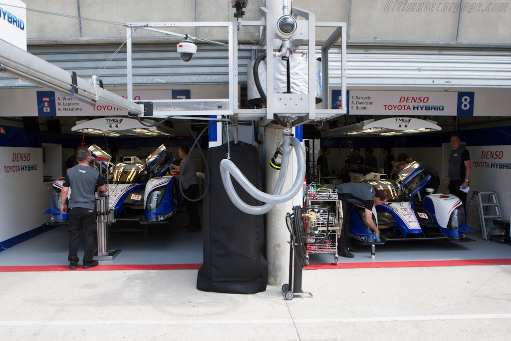 Toyota in Peugeot's spot   - 2012 Le Mans Test