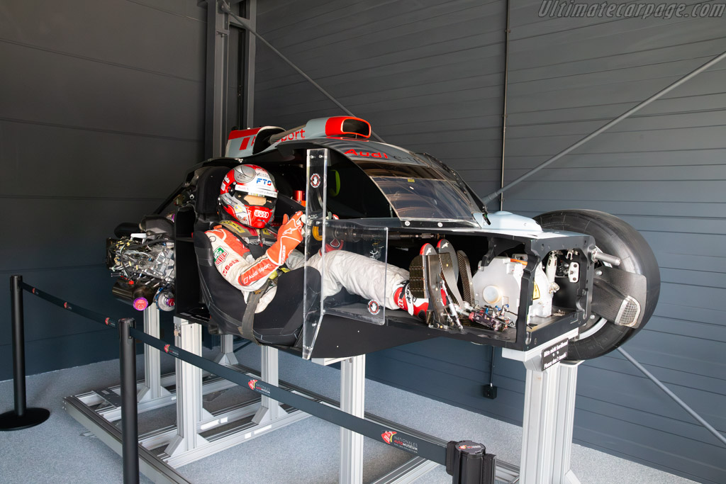 Audi R18 e-tron quattro   - Nationales Automuseum - The Loh Collection