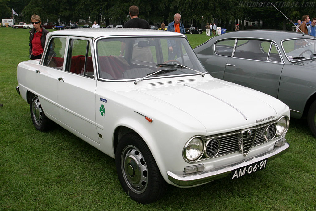 Alfa Romeo Giulia TI Super   - 2006 Concours d'Elegance Paleis 't Loo