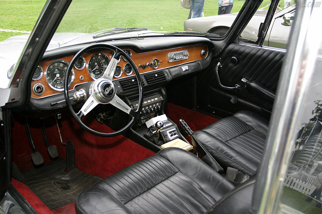 Iso Rivolta IR300   - 2006 Concours d'Elegance Paleis 't Loo